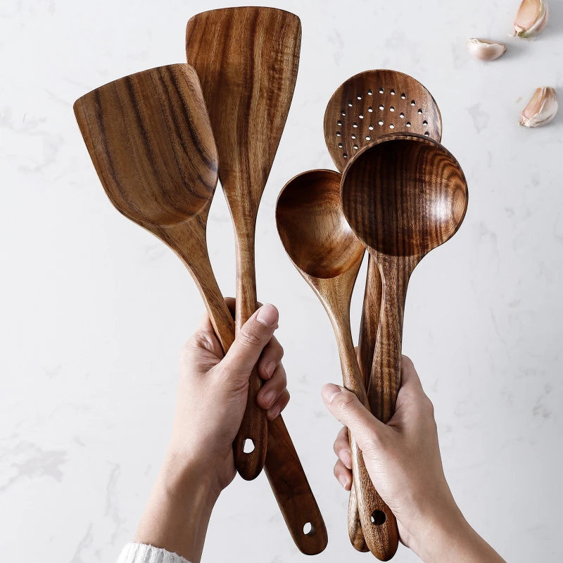 Spatules et cuillères en bois - ustensiles de cuisine écologiques